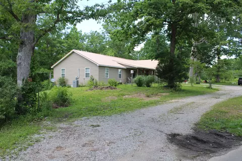 461 Ky-896, Parkers Lake, KY 42634