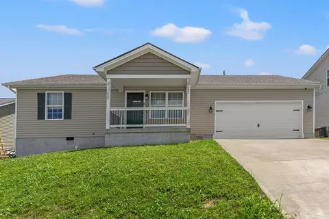 218 Connie Ln, Winchester, KY 40391