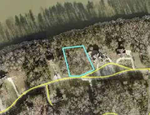 2780 Roberts Bend Rd, Burnside, KY 42519