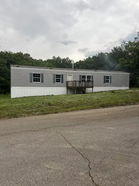 463 Bend Of The Lakes Rd, Somerset, KY 42501