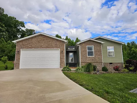 377 Hickory Ridge Dr, Corbin, KY 40701