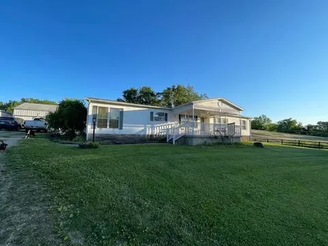 353 W West Honaker Rd, Stamping Ground, KY 40379