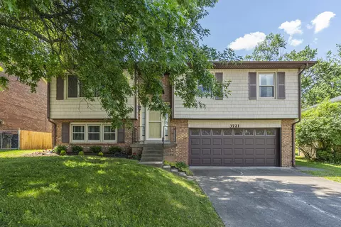 3721 Belleau Wood Dr, Lexington, KY 40517