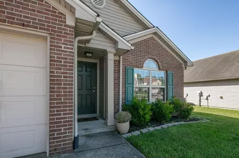 134 Warren Pass, Georgetown, KY 40324 photo 2