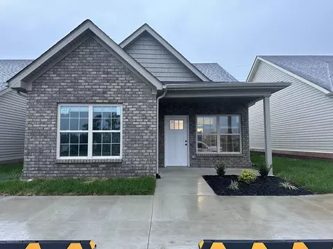 216 Harvest Park Dr, Berea, KY 40403