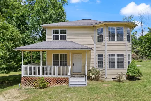 4190 Fairground Ridge Rd, Beattyville, KY 41311