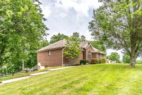 401 Michael Ct, Richmond, KY 40475 photo 4