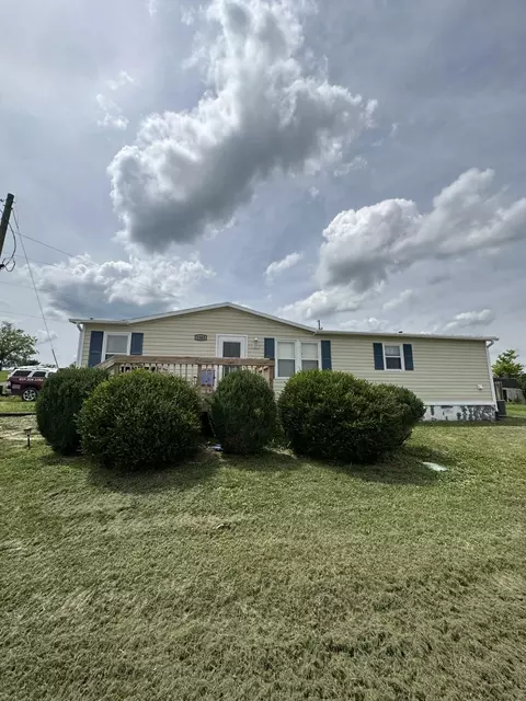 1363 Kirksville Rd, Lancaster, KY 40444
