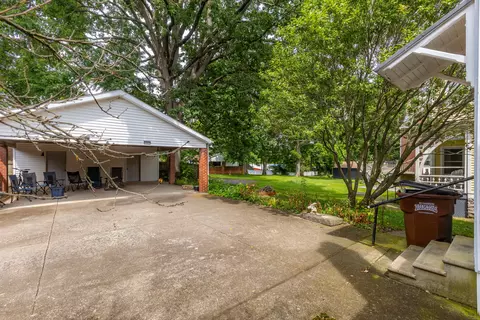 110 Duncan Ave, Paris, KY 40361 photo 31