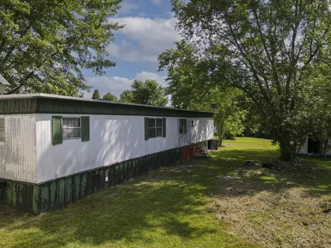 205 Beechmont Rd, Morehead, KY 40351 photo 9