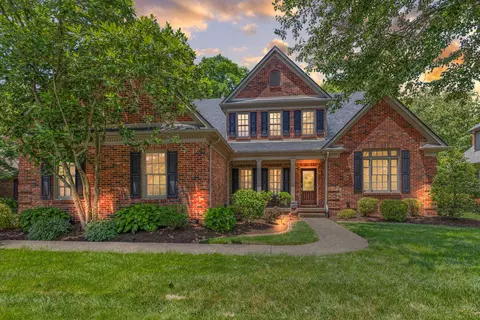 3053 Old Field Way, Lexington, KY 40513