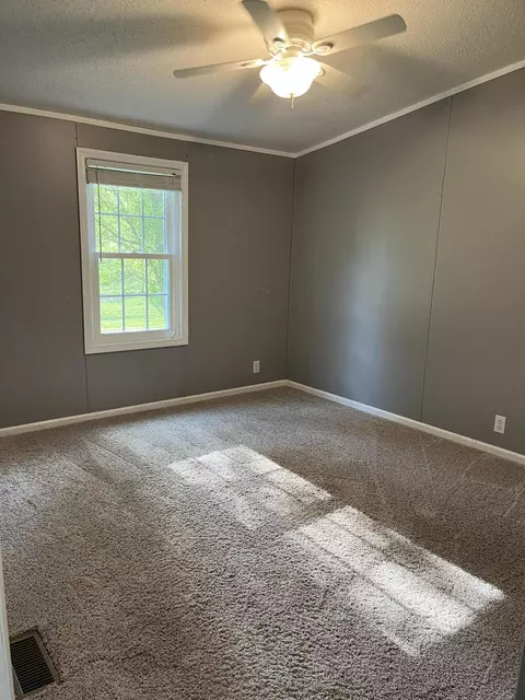 Bedroom - 200 Epperson Rd, Winchester, KY 40391 photo 3 of 3