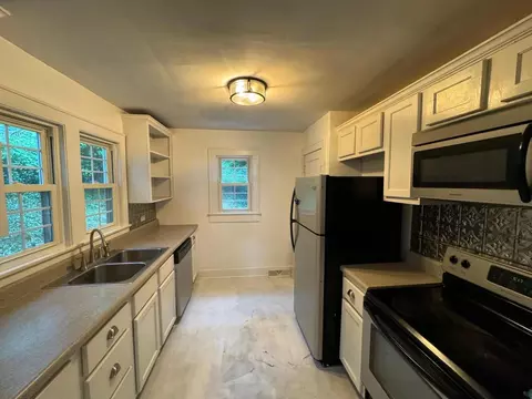 204 Padgett St, Corbin, KY 40701 photo 3