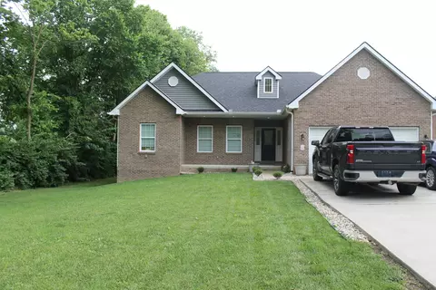 657 Clintonville Rd, Paris, KY 40361