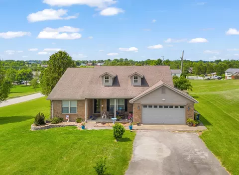 1060 Breezy Ln, Berea, KY 40403