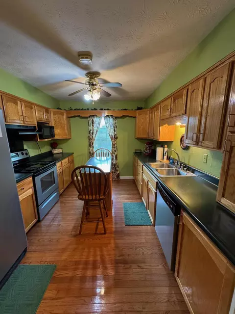 63 Skylark Dr, Corbin, KY 40701 photo 3