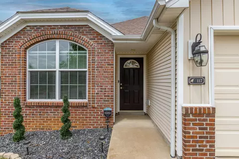 117 Meadowcrest Dr, Georgetown, KY 40324 photo 3