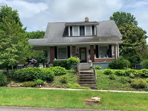 104 Logan Ave, Stanford, KY 40484