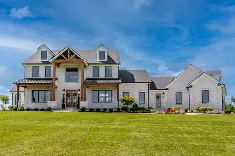 1294 Tuggle Rd, Danville, KY 40422