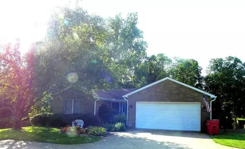 1970 Old Lawrenceburg Rd, Frankfort, KY 40601