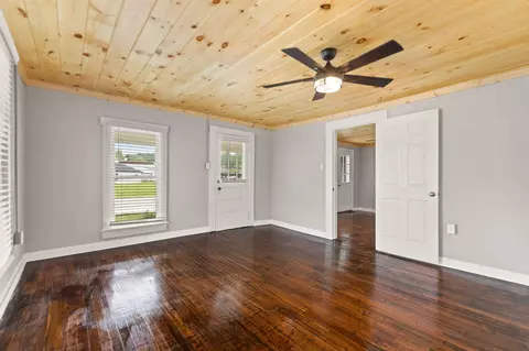 79 Washington St, Campton, KY 41301 photo 18
