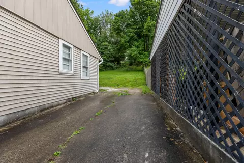 107 Cherry Rd, Berea, KY 40403 photo 25