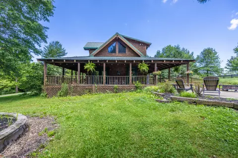 250 Vimont Ln, Paris, KY 40361