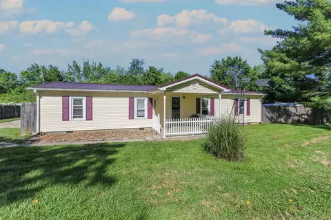 156 Oakland Ln, Harrodsburg, KY 40330
