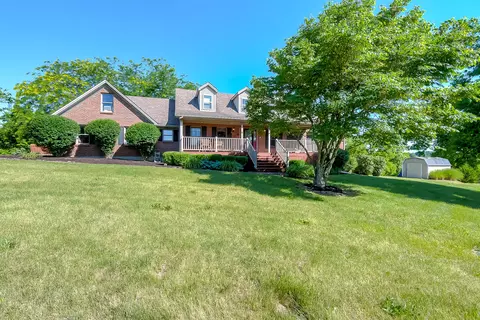 2809 Lucas Ln, Frankfort, KY 40601