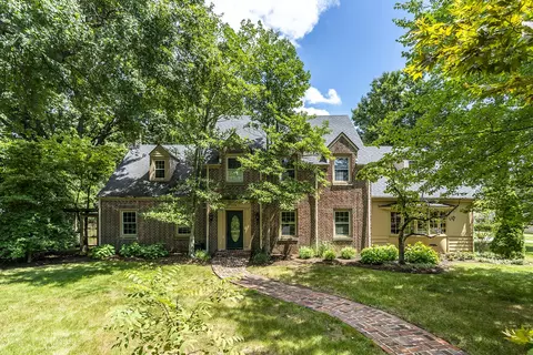 314 Strathmore Rd, Lexington, KY 40505