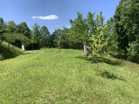 9999 Big Barn Rd, Tyner, KY 40486 photo 3