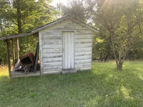 9999 Big Barn Rd, Tyner, KY 40486 photo 2