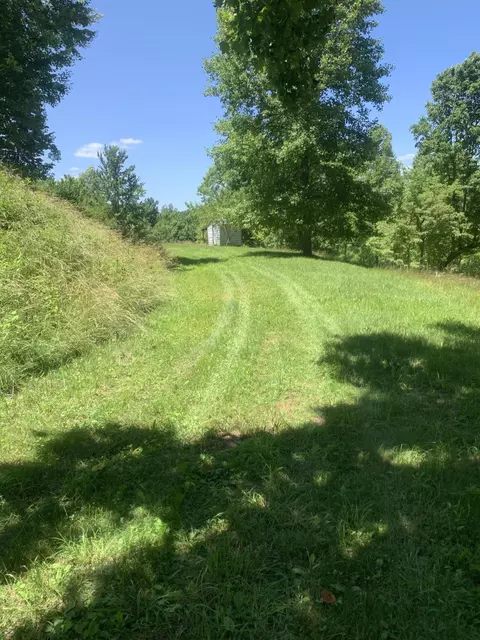 9999 Big Barn Rd, Tyner, KY 40486 photo 5