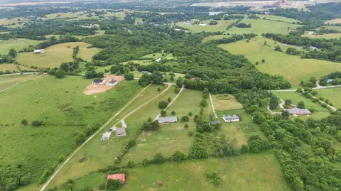 View/Area - 2654 High Bridge Rd, Lancaster, KY 40444 photo 8 of 22