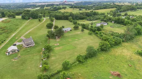 View/Area - 2654 High Bridge Rd, Lancaster, KY 40444 photo 2 of 22