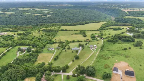 View/Area - 2654 High Bridge Rd, Lancaster, KY 40444 photo 10 of 22