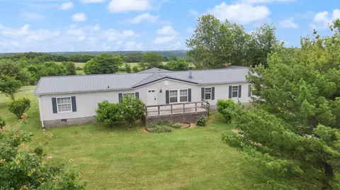 Exterior - 2654 High Bridge Rd, Lancaster, KY 40444 photo 6 of 7