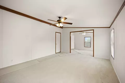Living - 2654 High Bridge Rd, Lancaster, KY 40444 photo 6 of 6