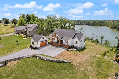 View/Area - 538 Hunter Dr, Lancaster, KY 40444 photo 1 of 13