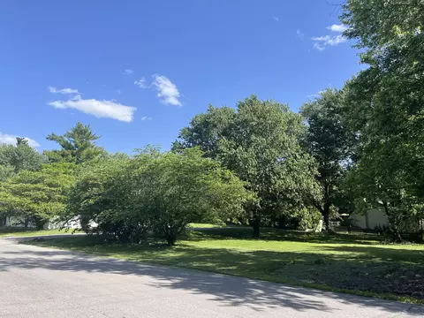 1068 Shakertown Rd, Danville, KY 40422