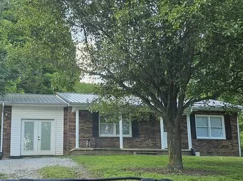 142 Heavenly Hts, Manchester, KY 40962