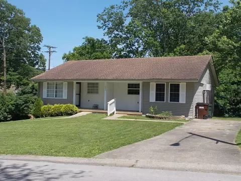 536 N Magnolia Dr, Mount Sterling, KY 40353