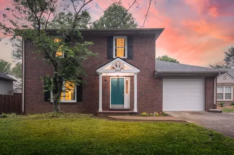 2913 Azov Ct, Lexington, KY 40503