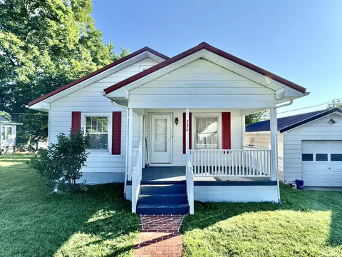 226 Ebright St, Science Hill, KY 42553