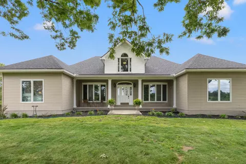 1020 Delaney Rd, Lawrenceburg, KY 40342