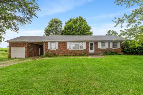 214 Sebree Rd, Stamping Ground, KY 40379