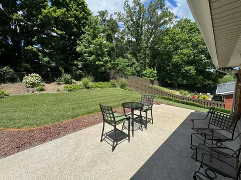 Exterior - 104 Reasor St, Corbin, KY 40701 photo 3 of 5