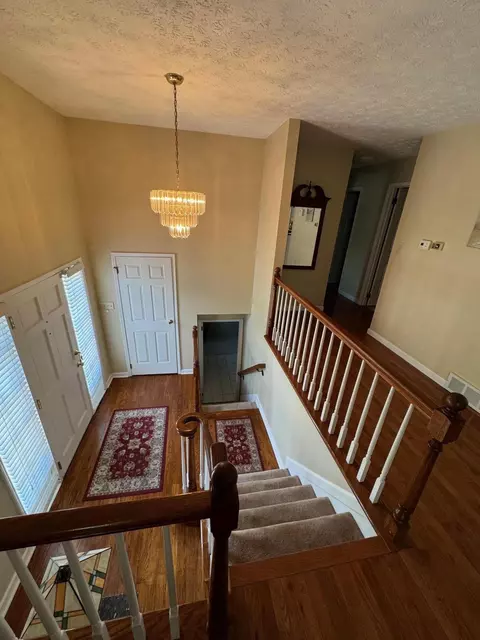 Entry Way - 104 Reasor St, Corbin, KY 40701 photo 1 of 2
