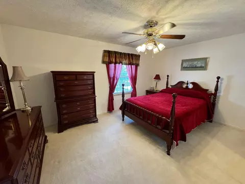 Bedroom - 104 Reasor St, Corbin, KY 40701 photo 1 of 3