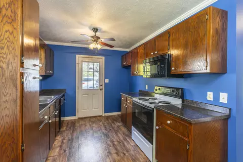 200 Meadow Dr, Tyner, KY 40486 photo 7